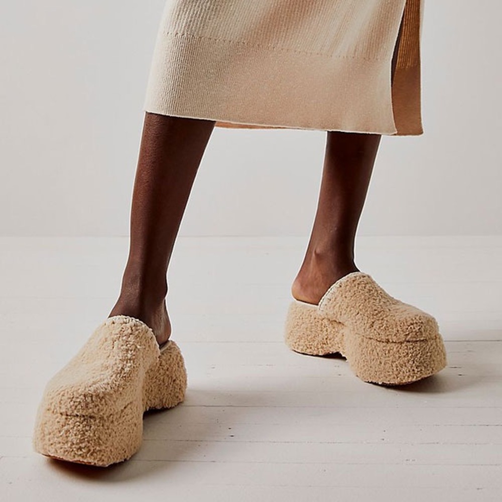 Mou Chunky Platform Sherpa Fur